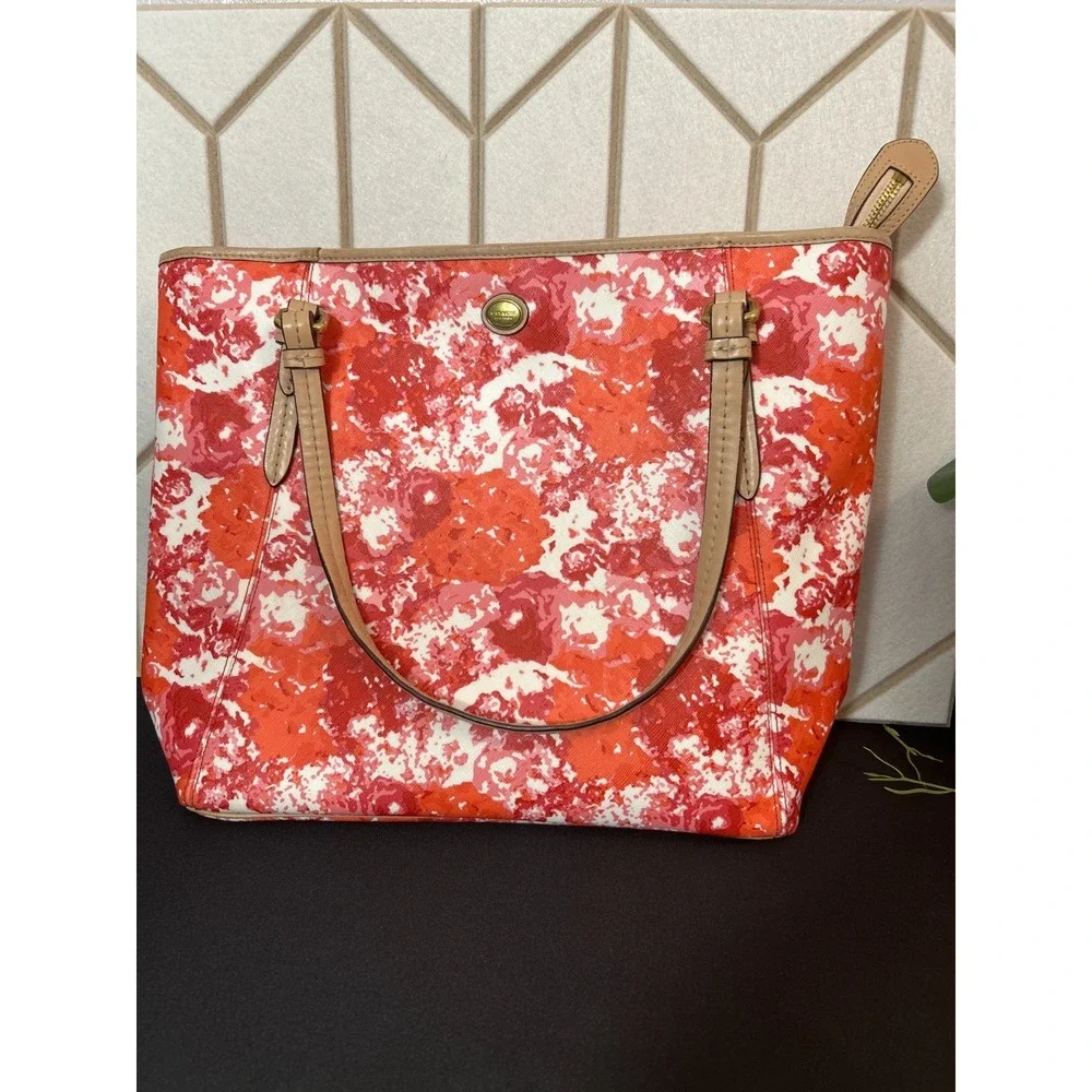 Coach Peyton Floral Print Top Handle Tote Bag Pink‎ Orange White Leather Bag